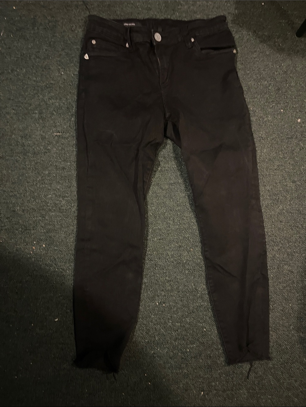 Kut from the Kloth Black High-Rise Skinny Jeans. Size 8